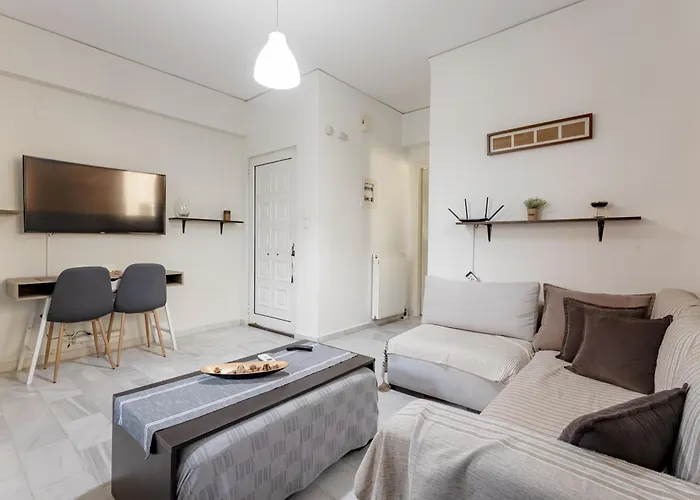 George Central Apartment